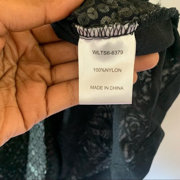 WILLIAM RAST BLACK TANK TOP WOMEN TOP SIZE  SMALL SEQUIN SEMI SHEER - Picture 5 of 5